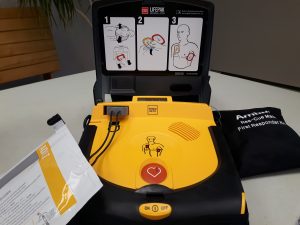 portable-defib-2