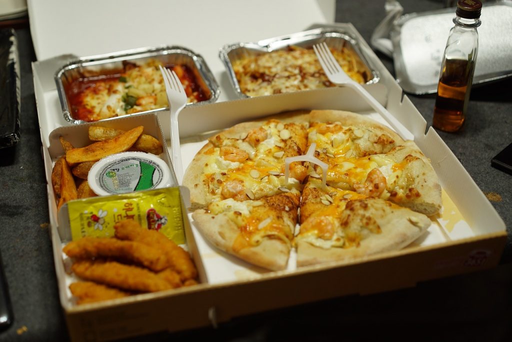 Kent Delivery Food Delivery Just Got Easier In Chatham-Kent - 99.1 FM CKXS | Your ...